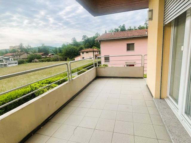 STABIO – APPARTAMENTO IN VILLA CON GIARDINO