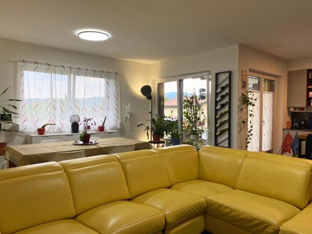 STABIO – MODERNA VILLA UNIFAMILIARE CON GIARDINO