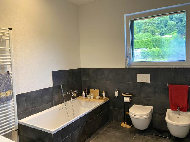 STABIO – MODERNA VILLA UNIFAMILIARE CON GIARDINO