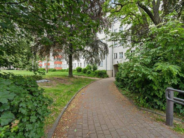 Stabile Mieteinnahmen: Vermietete Wohnung in Top Lage