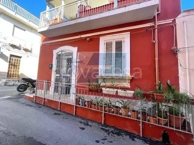 Stabile in vendita a Siracusa via Semaforo, Belvedere Tremmilia