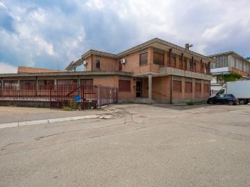 Stabile Palazzo in affitto a Torino, Vanchiglietta