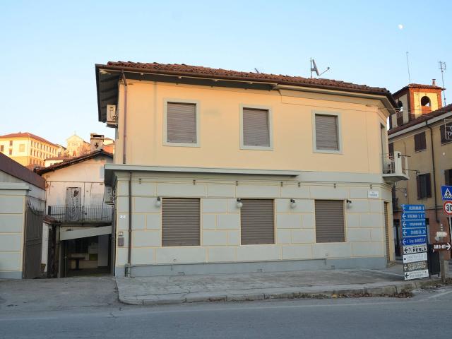 Stabile Palazzo in vendita a Castelnuovo Don Bosco