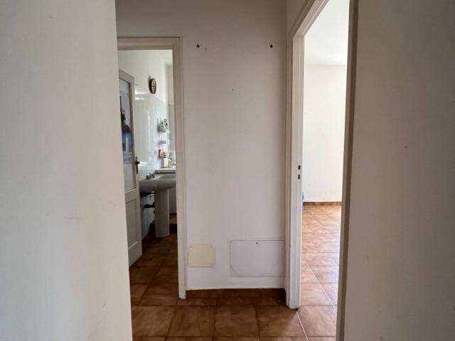 Stabile Palazzo in vendita a Lenola, Centro