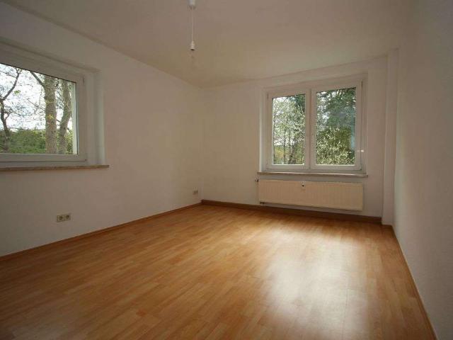 Stabile und CO² neutrale Heizkosten! *Gemütliche 3 Zimmer Wohnung nahe der Talsperre Pöhl zu vermie