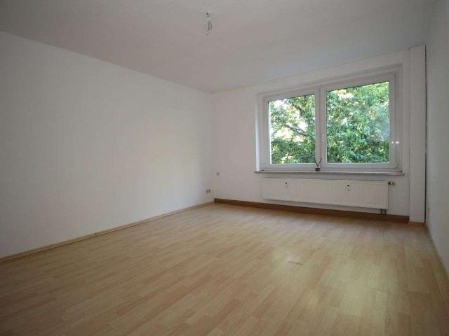 Stabile und CO² neutrale Heizkosten! 2 Zimmer Wohnung im 1. OG zu vermieten!