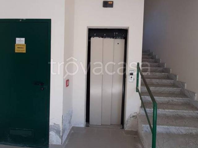 Stabile/palazzo in vendita a Caraffa di Catanzaro