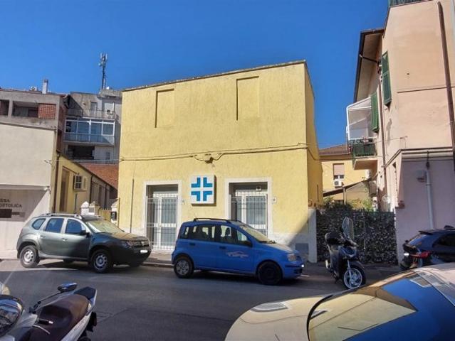 Stabile/palazzo in vendita a Grosseto