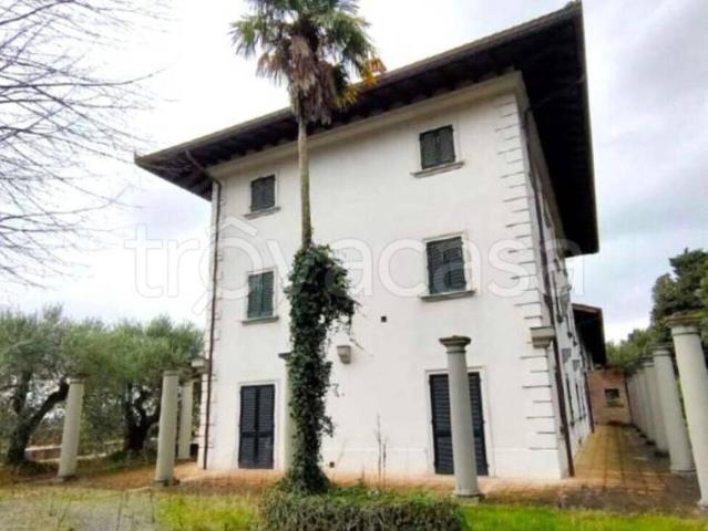 Stabile/palazzo in vendita a Marti, Montopoli in Val d'Arno