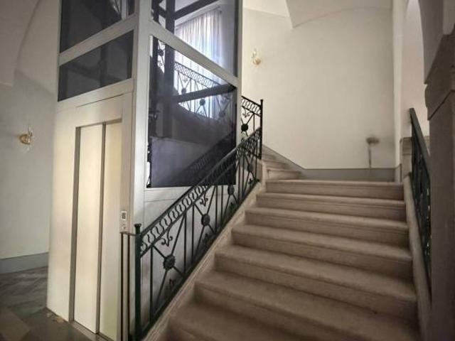Stabile/palazzo in vendita a Mercato San Severino via Domenico Cirillo