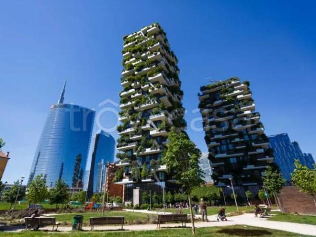 Stabile/palazzo in vendita a Milano via Ponte Seveso, Centrale