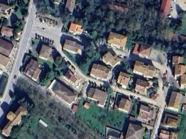 Stabile/palazzo in vendita a Sovicille