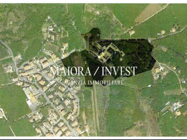 Stabile/Palazzo in vendita a Soriano nel Cimino
