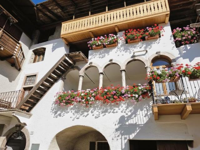 Stabile/palazzo in vendita a San Lorenzo Dorsino piazza san giorgio