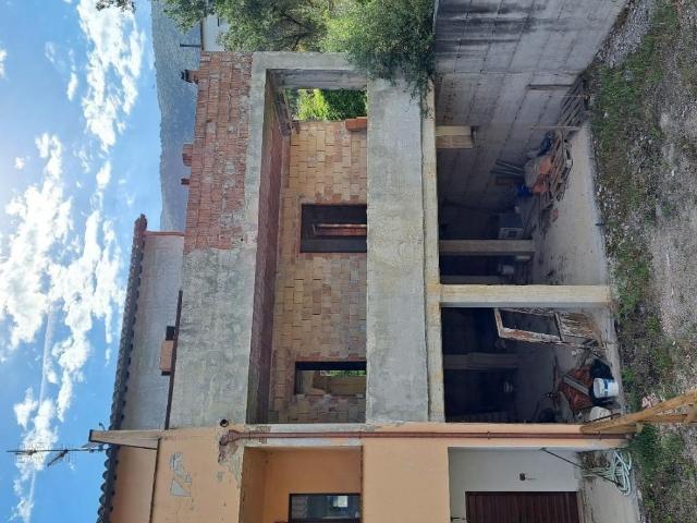 Stabile/palazzo in vendita a Strevi via Casaletto