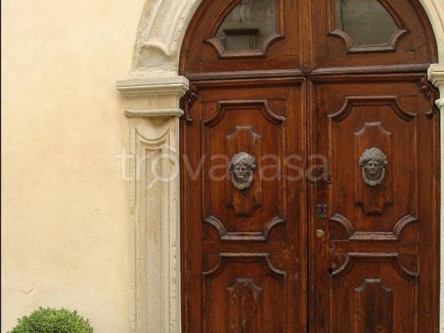 Stabile/palazzo in vendita a Roma, Colosseo Fori Imperiali