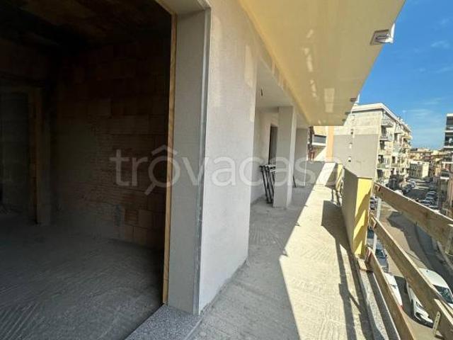 Stabile/palazzo in vendita a Reggio di Calabria via Padre Pio, Modena San Giorgio Extra