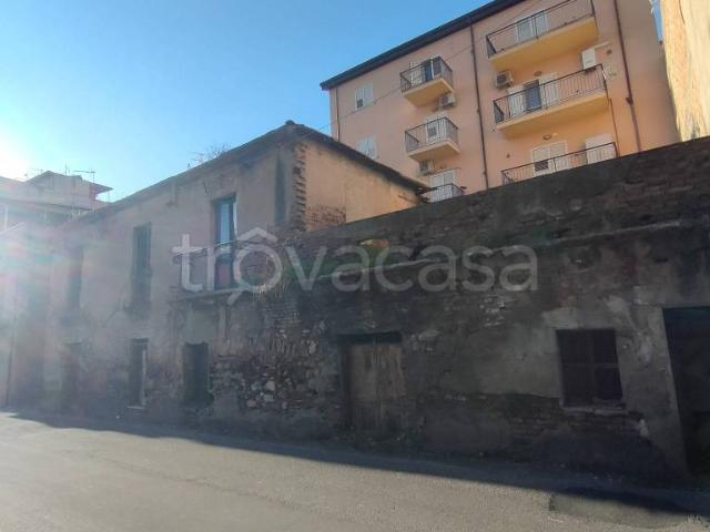 Stabile/palazzo in vendita a Reggio di Calabria via Spirito Santo, Trabocchetto Spirito Santo