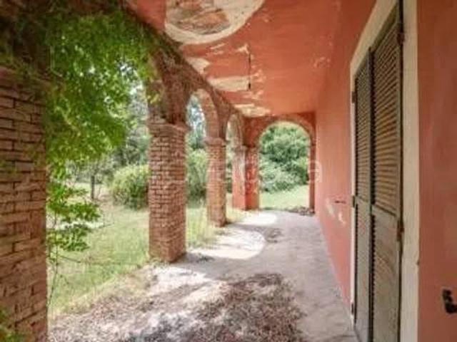 Stabile/palazzo in vendita a Torrazza Coste via Roma, 36