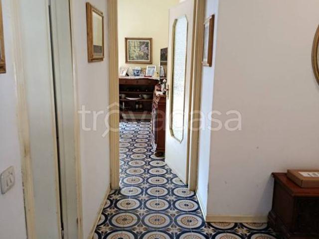 Stabile/palazzo in vendita a Tortona viale Luigi Einaudi, 11