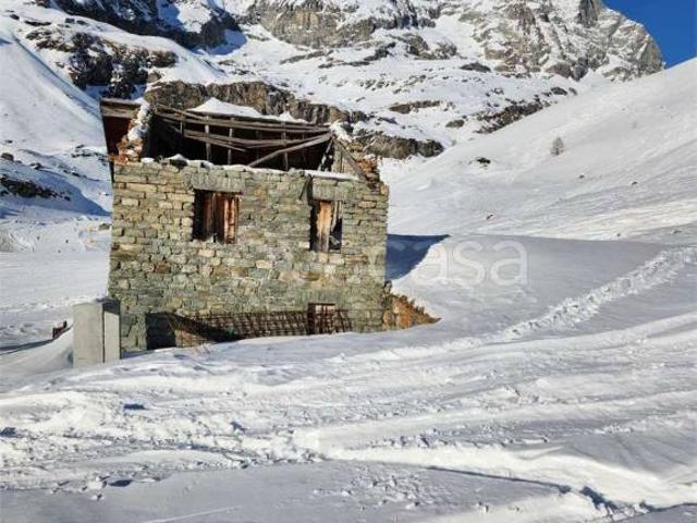 Stabile/palazzo in vendita a Valtournenche