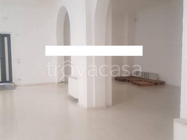 Stabile/palazzo in affitto a Firenze, Libertà Savonarola