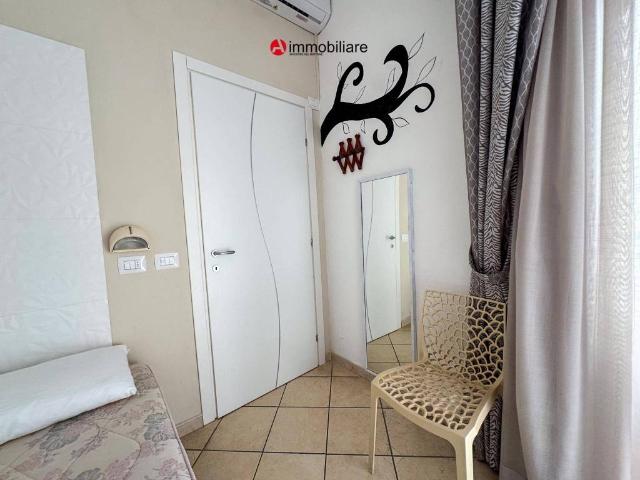Stabile/palazzo in affitto a Igea Marina, Bellaria Igea Marina