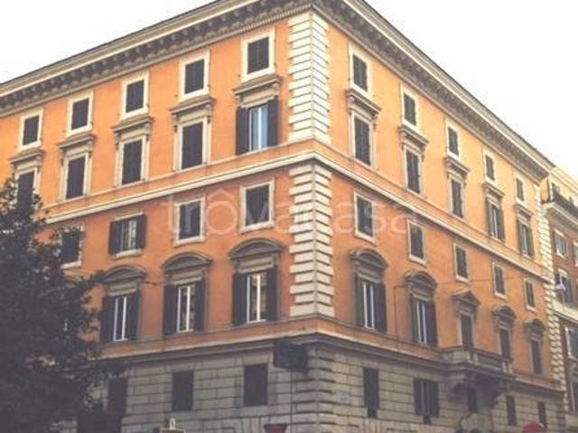 Stabile/palazzo in affitto a Roma, Policlinico