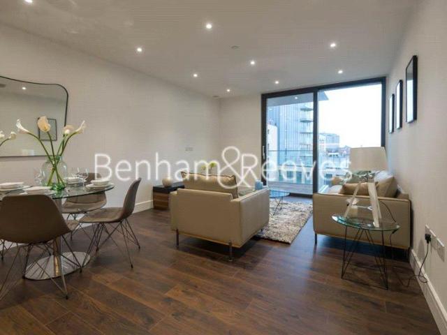 Stable Walk, London, E1 2 bed apartment to rent £4,750 pcm £1,096 pw