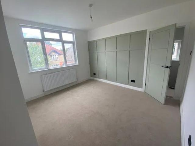 Stacey Avenue, Wolverton, MK12