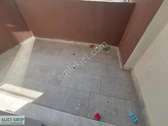 #stad Yakını Mecara Park Yanı Hasarsız 2+1 Kapalı Mutfak Daire