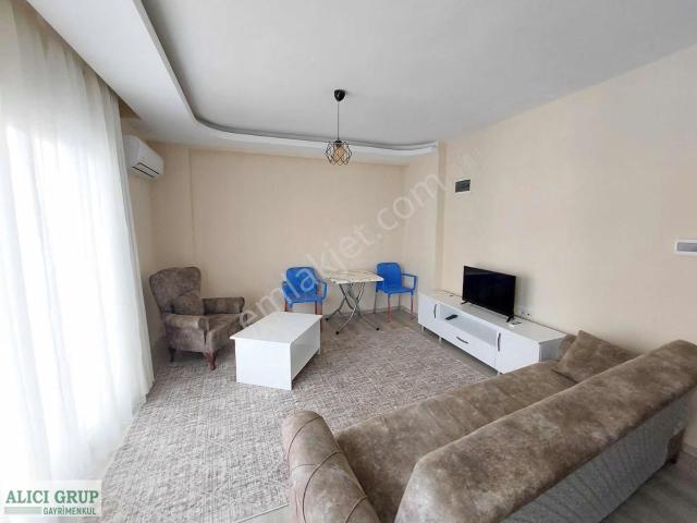 #stad Yanı Eşyalı Satılık Geniş Oturumlu Satılık 1+1 Daire