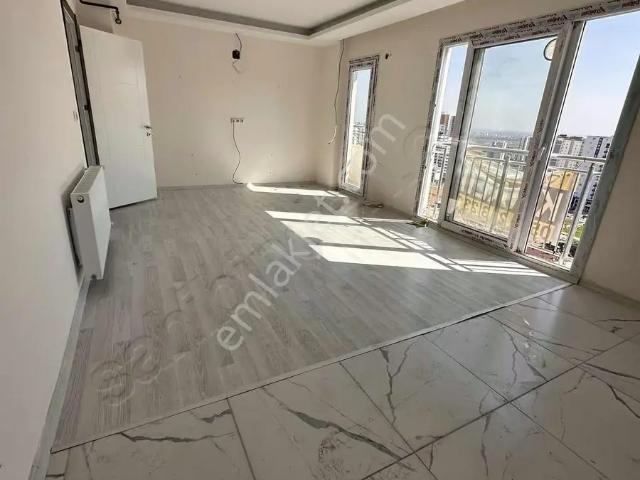 #stad Yanı Site İçi Kombili Hasarsız Kiralık 2+1 Daire