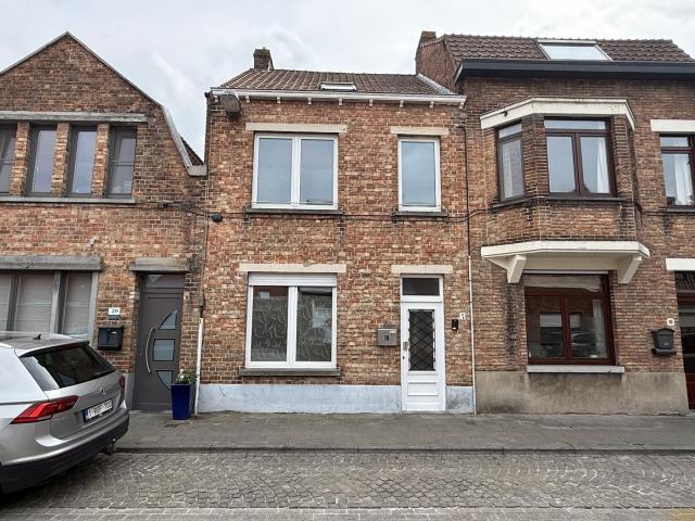 Stadswoning met 3 slaapkamers en ruim terras