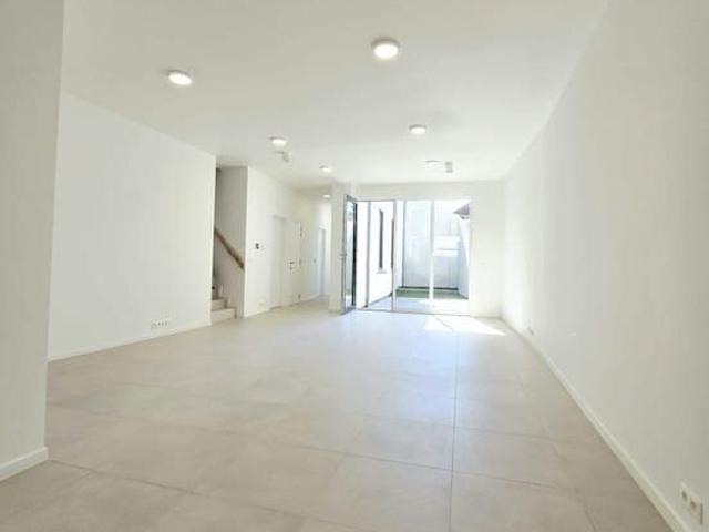 Stadswoninggevoel. Appartementsgemak. Uniek wonen