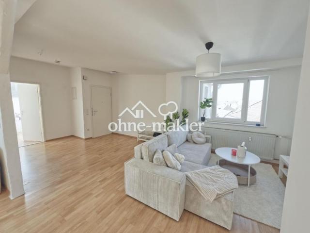 Stadt Apartment: HELL, RUHIG & ZENTRAL => 5 min Jahnplatz