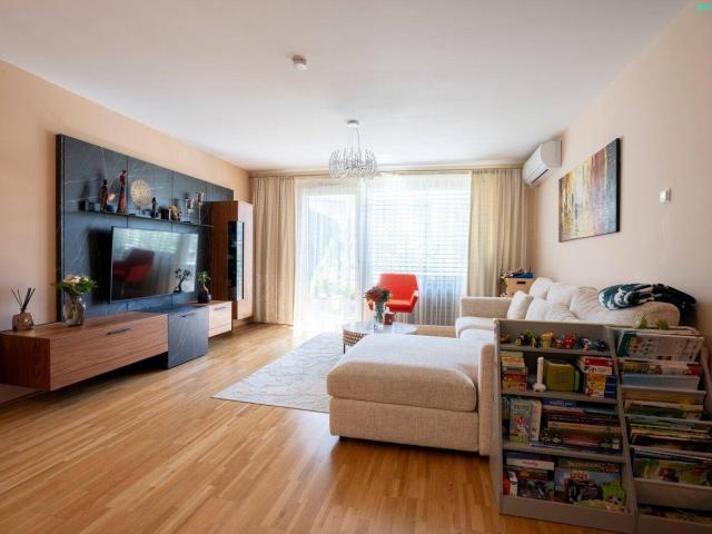STADT. GRÜN. ZUHAUSE. | Elegante & stilvolle 3 Zimmer Wohnung mit Balkon & Klimaanlage