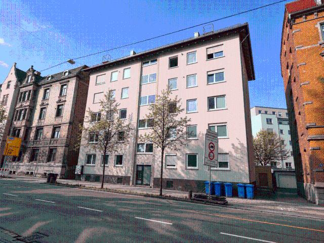 Stadtmitte+ Renovierungsbedürftige Wohnung mit viel Potenzial
