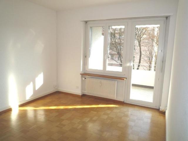 Stadtnahe 2.5 ZW à 43 m2 im 3. OG mit Balkon