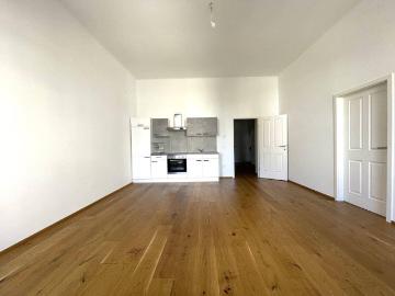 Stadtnahe 2,5 Zimmer Wohnung mit Altbauflair Nähe Donaukanal