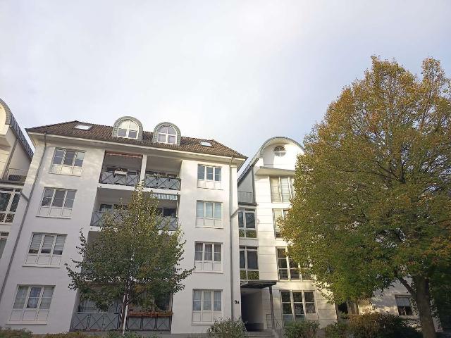 Stadtfeld Ost: 2 Zimmer, 63,48qm mit Loggia, Aufzug, TG sofort einziehen!