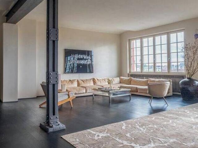 STADTFLUCHT: Atemberaubendes Loft mit Design Interieur in zentraler Lage