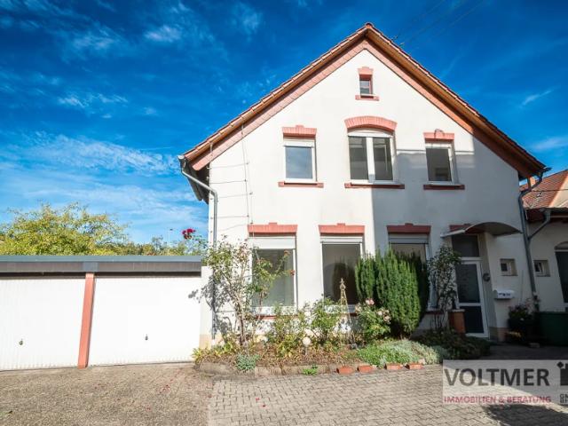 STADTHAUS kleines Einfamilienhaus zur Miete in Ottweiler!