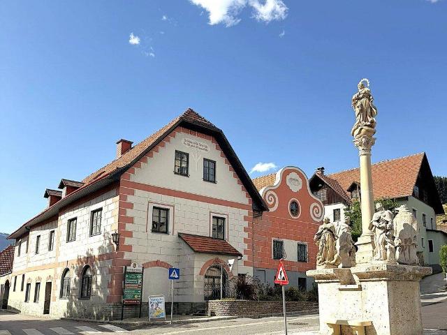 STADTHAUS IM HERZEN VON KIRCHBERG AM WECHSEL