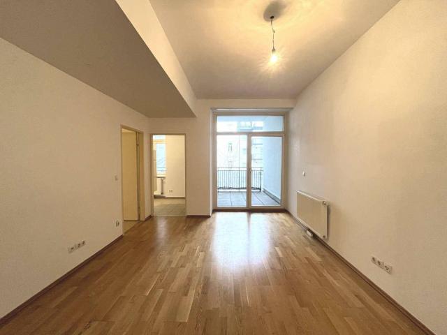 Stadtrand trifft City: Helle 2 Zimmer Wohnung mit Loggia nahe Wienerberg