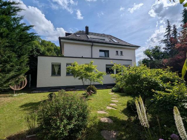 Stadtvilla mit viel Platz für die Familie!