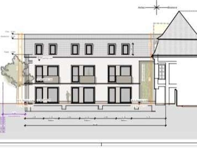 Stadtvilla in absoluter TOP Lage mit Anbaugenehmigung für insgesamt für 16 Apartments
