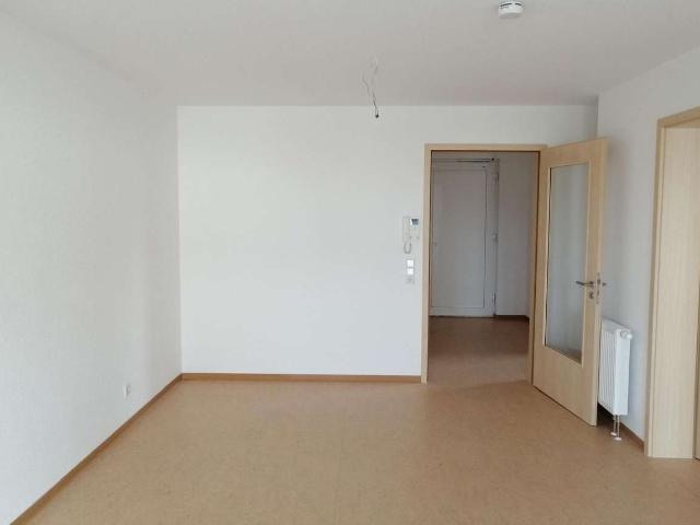 Stadtwohnung mit Balkon: 2 Zimmer Apartment in Kassel West