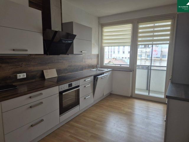 Stadtwohnung mit ruhigem Balkon und Garage Innenstadt Villach