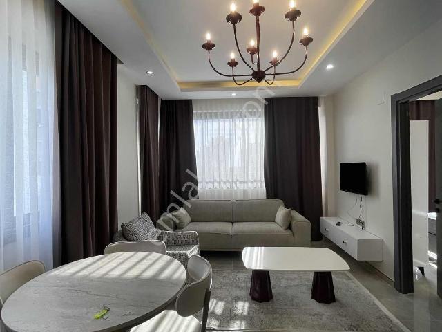 Stadyum Bulv. Mıgros Karsısı Sıfır Lux Ve Eksıksız Esyalı 1+1